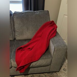 Target Threshold Scarlet Red Knit Chunky Throw Blanket